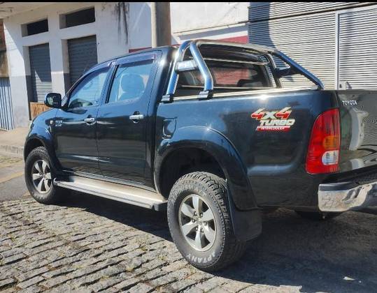 TOYOTA HILUX 3.0 SR 4X4 CD 16V TURBO INTERCOOLER DIESEL 4P MANUAL TOYOTA HILUX 3.0 SR 4X4 CD 16V TURBO INTERCOOLER DIESEL 4P MANUAL